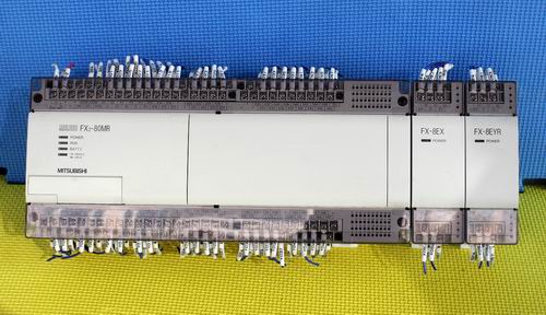 �Wķ��ϵ��PLC 